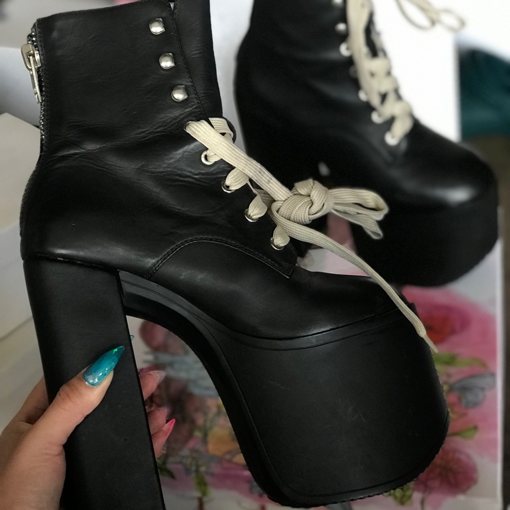 Unif Salem Boot